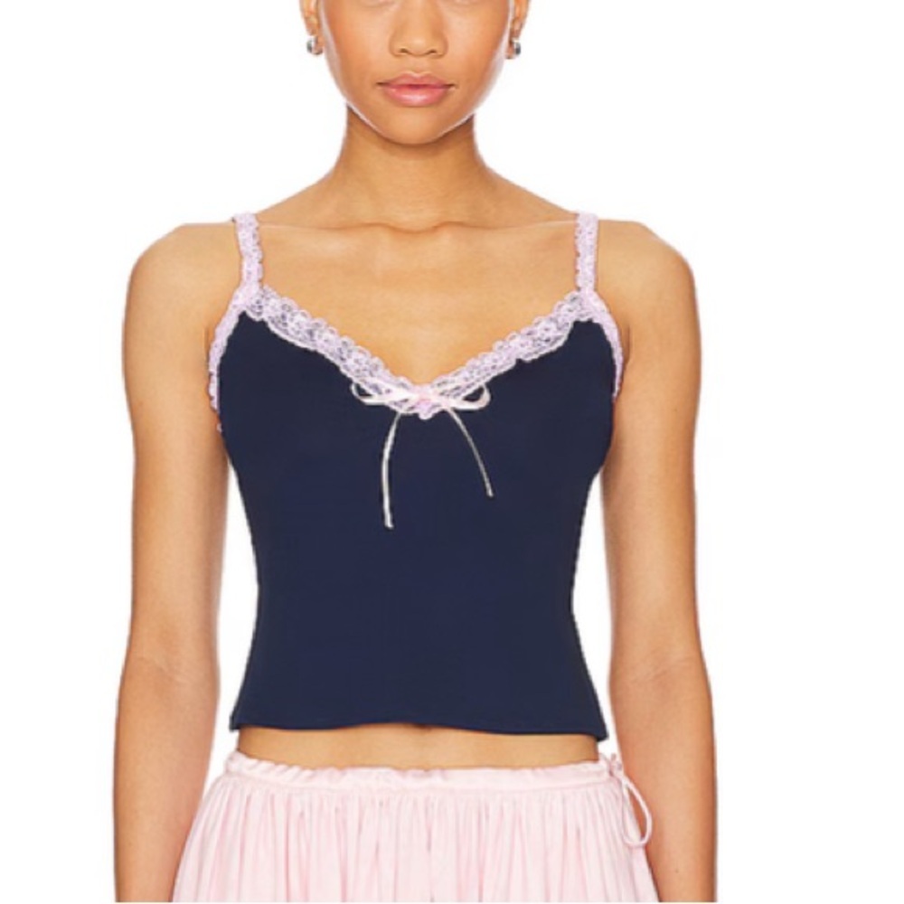 REVOLVE TOP - Picture 4 of 6